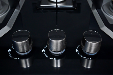 The NEW Crown CR-19G Built-In Gas Hob – 3 Burner Tempered Glass Cooktop with Auto Ignition for Modern Kitchens | 1-Year Brand Warranty